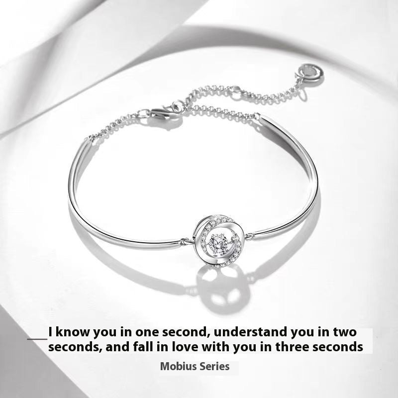 Mobius Three-second Heart Bracelet For Women New