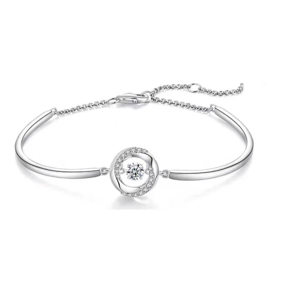 Mobius Three-second Heart Bracelet For Women New